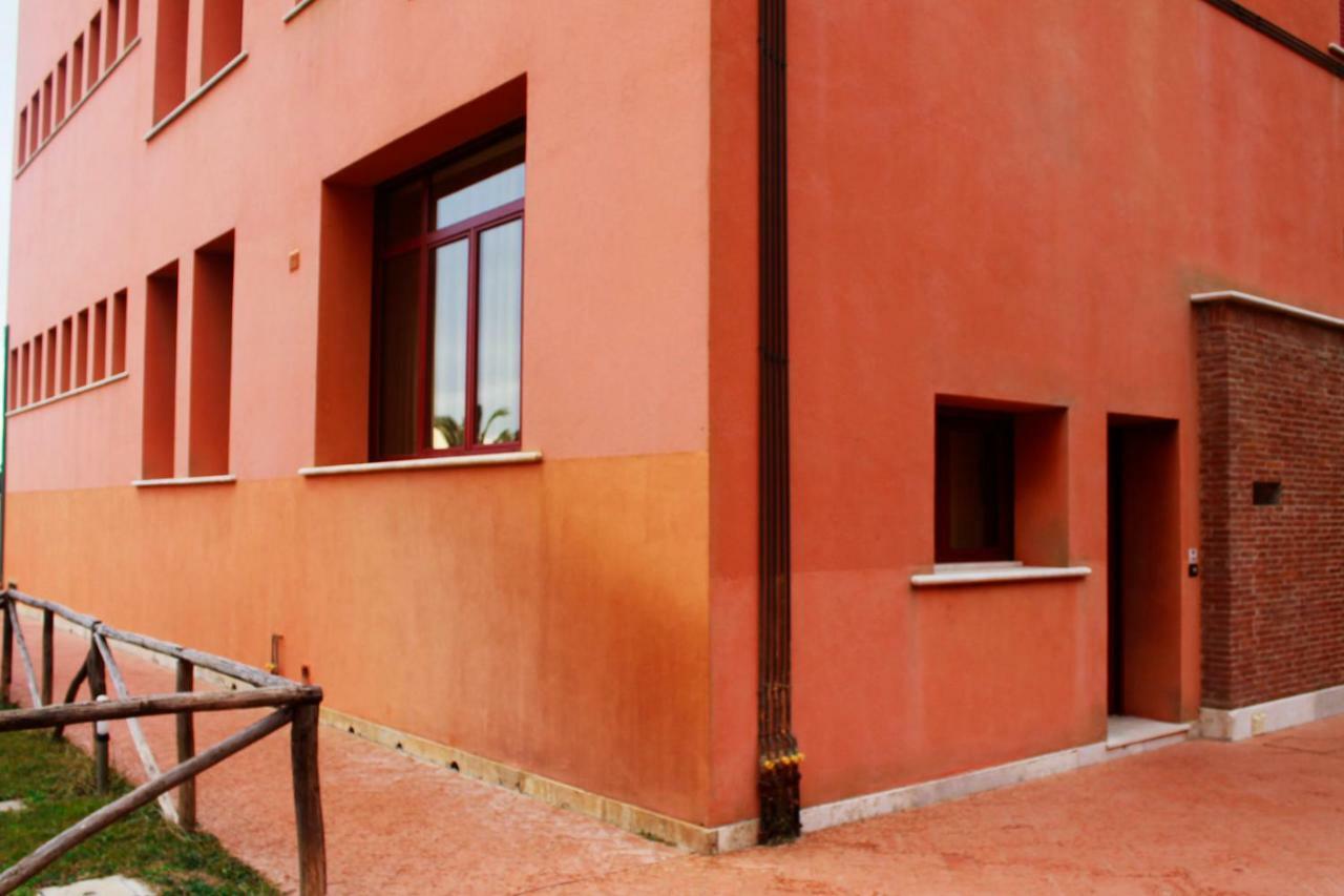 Appartamento Vicino Alla Spiaggia Calambrone Exterior foto